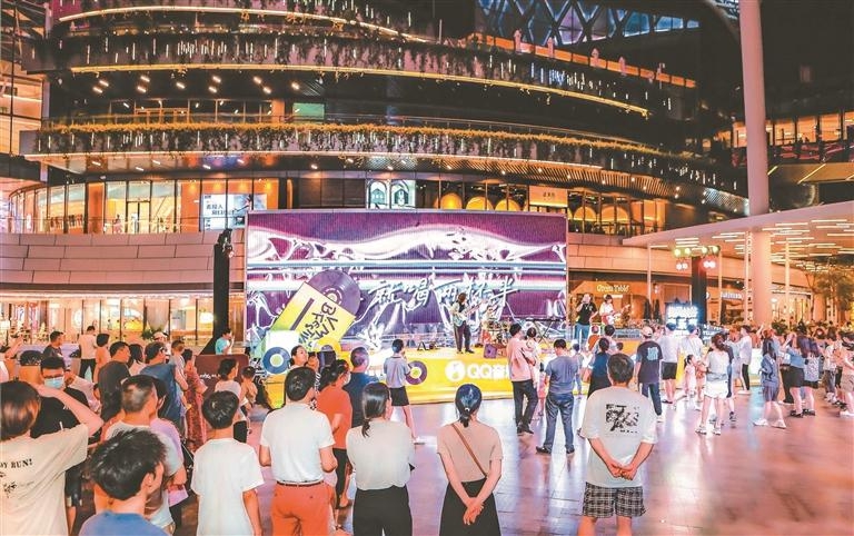 “微风峡谷音乐节” 每周六晚与深圳市民相约万象前海