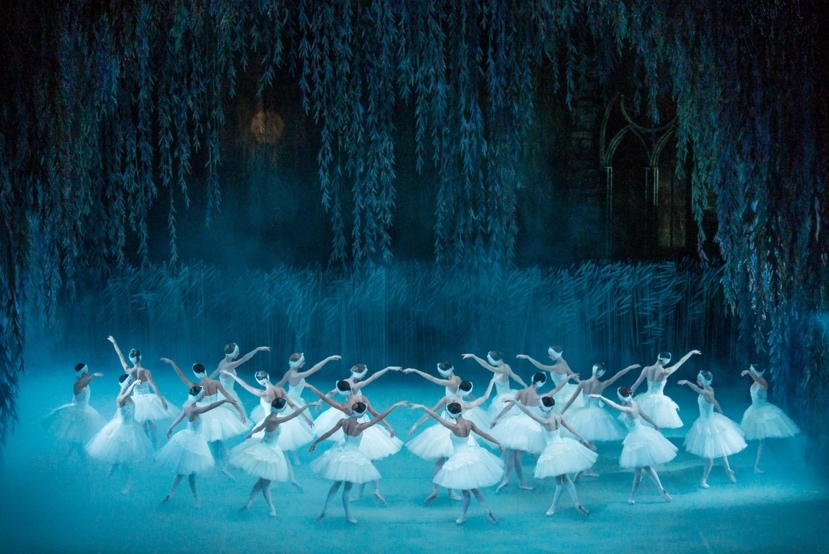 百年经典年末必看！莫斯科芭蕾舞剧院将献演《天鹅湖》