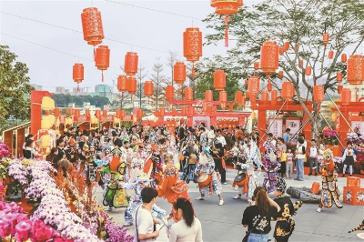 非遗表演亮相花市