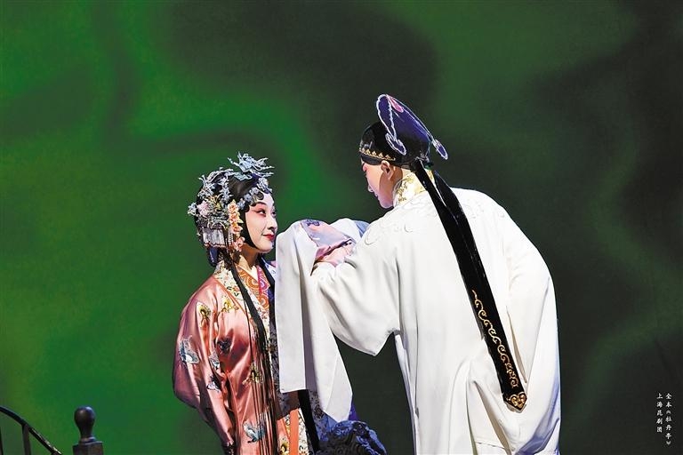 上海昆剧团全本《牡丹亭》四月来深献艺