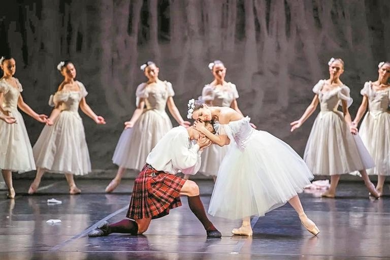 法国波尔多国家歌剧院芭蕾舞团来深献艺
