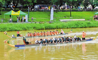 14支队竞渡茅洲河 掀起群众体育热潮