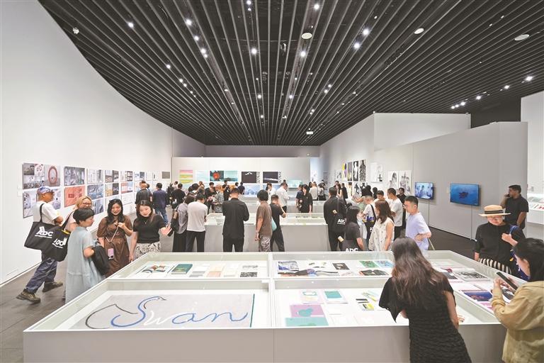 深圳美术馆新馆迎来首个收费国际特展