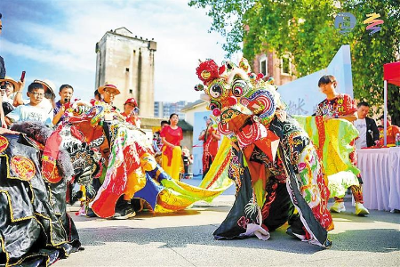 百年观澜麒麟舞非遗文化巡游展演举行 百年观澜麒麟舞非遗文化巡游展演举行